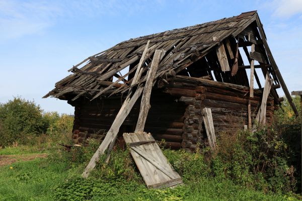 Pole Barn Demolition in Elgin